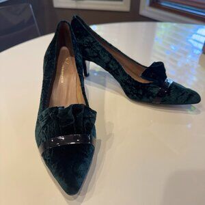 Anthropologie green velour high heel size 8